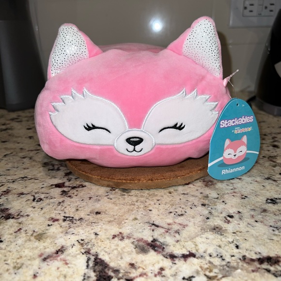 New Rhiannon the Fox Stackable Squishmallows - Picture 2 of 7